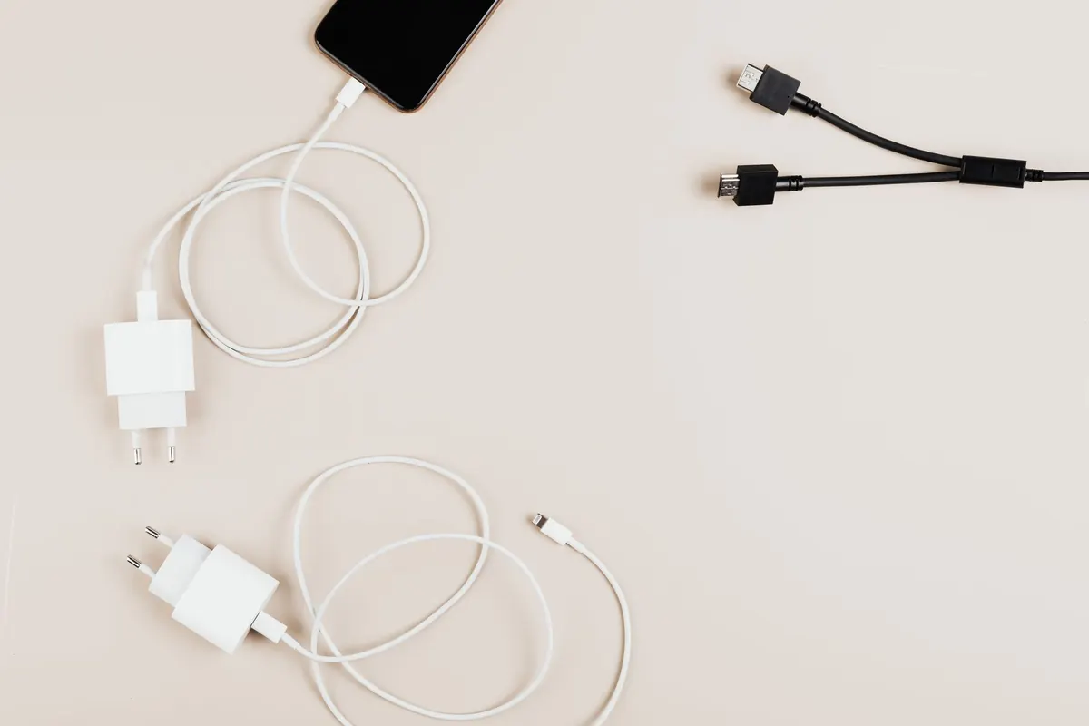 Cable Management Checklist for a Tidy Home Office Desk